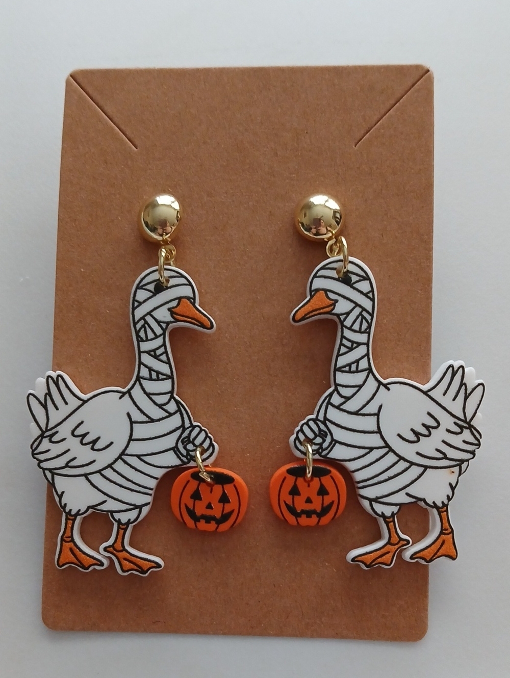 Fashion Jewelry White Mummy Goose Earrings with Orange Pumpkin Charms